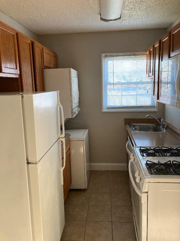 2241 Farrington Ave in Alexandria, VA - Building Photo - Building Photo