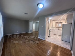 538 Chase Dr in Corpus Christi, TX - Building Photo - Building Photo