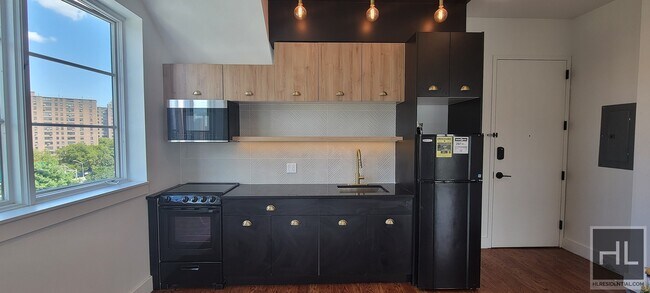 133 Brown Pl-Unit -602 in Bronx, NY - Building Photo - Building Photo