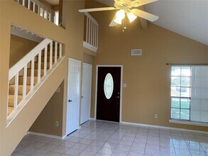 4230 Hawk Meadow Dr in Katy, TX - Foto de edificio - Building Photo