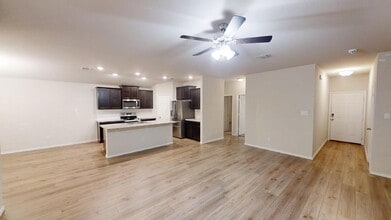 2034 Bee Crk Lp in Copperas Cove, TX - Building Photo - Building Photo