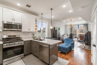 66 Corbin Ave in Jersey City, NJ - Building Photo - Building Photo