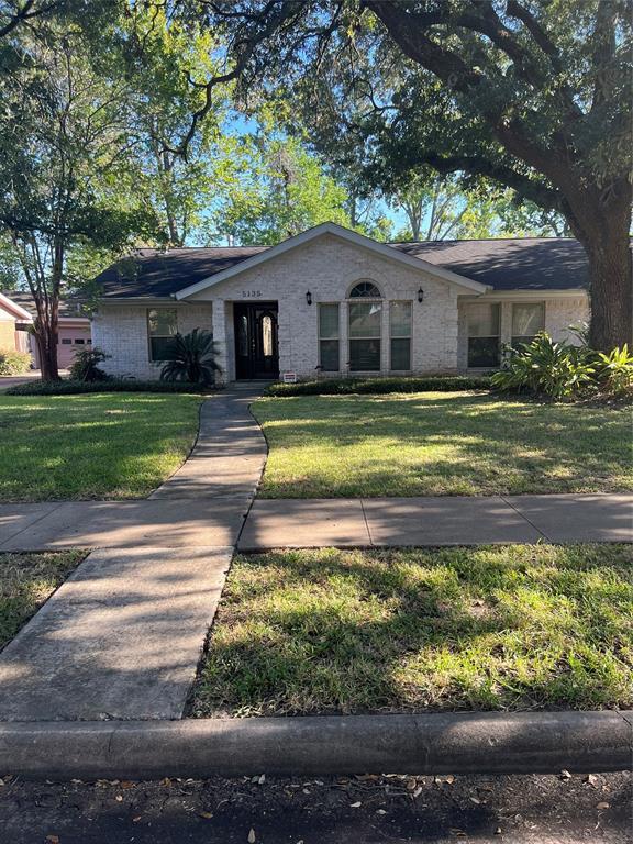 5135 Indigo St in Houston, TX - Building Photo - Building Photo