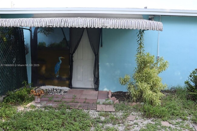 property at 5743 Lincoln St
