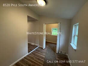 8520 Pyle South Amherst Rd in Amherst, OH - Building Photo - Building Photo