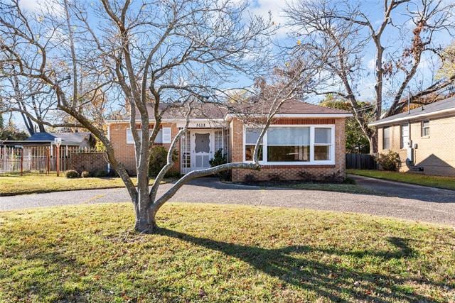 3618 Gilbert Dr in Shreveport, LA - Foto de edificio - Building Photo