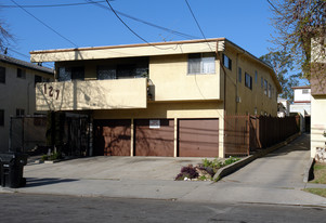 127 E Eastwood Ave Apartamentos