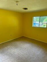 2998 Kentwood Dr in Jackson, MS - Foto de edificio - Building Photo