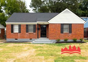 1080 Waring Rd in Memphis, TN - Building Photo