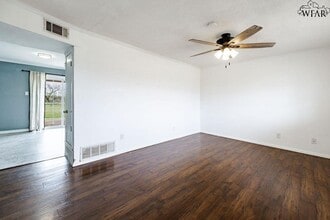 4024 Hooper Dr in Wichita Falls, TX - Building Photo - Building Photo