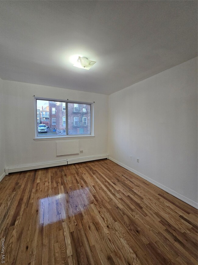 22-11 119th St in Queens, NY - Building Photo - Building Photo