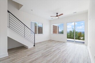 21200 Portsmouth Cove in Lago Vista, TX - Building Photo - Building Photo