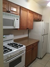265 SW 7th St, Unit 2 in Boca Raton, FL - Foto de edificio - Building Photo