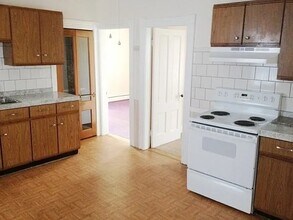 150 West St, Unit Apt 2 in Gardner, MA - Building Photo - Building Photo