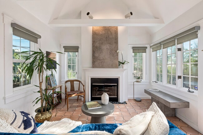 property at 2427 N Gower St