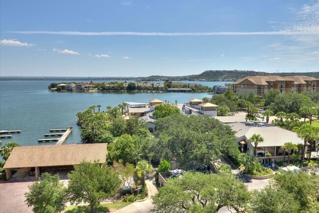 101 W Bank, Unit 52 # in Horseshoe Bay, TX - Building Photo - Building Photo