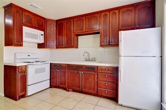 3310 NW 26th St in Fort Worth, TX - Building Photo - Building Photo