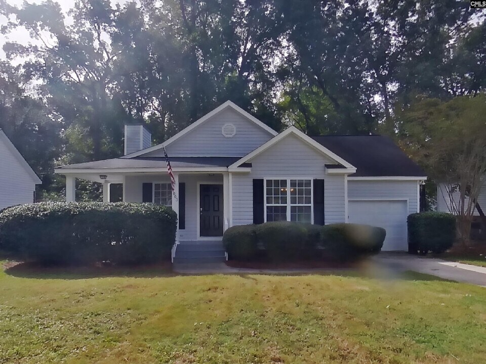 1003 Cambridge Oaks Dr in Columbia, SC - Building Photo