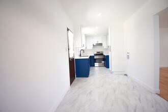 1570 N Verdugo Rd, Unit Verdugo APT in Glendale, CA - Foto de edificio - Building Photo