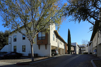 Parkview Terrace Apartments in Poway, CA - Building Photo - Building Photo