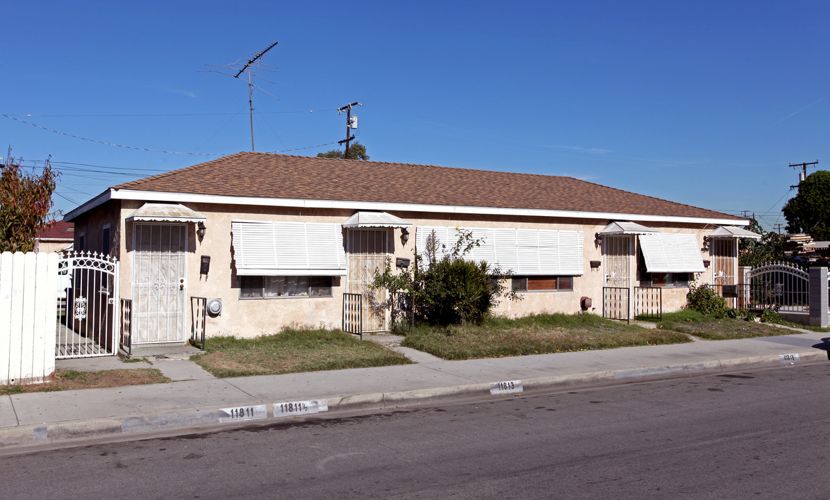 11811 167th St in Artesia, CA - Building Photo