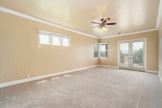 36475 Indian Knoll Rd in Temecula, CA - Building Photo - Building Photo