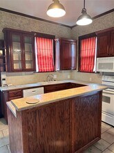 207 Taylor St in Bowie, TX - Building Photo - Building Photo
