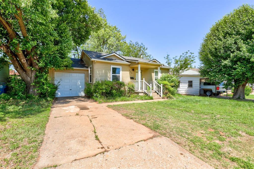 113 E 12th St in Edmond, OK - Building Photo