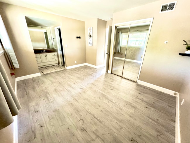 property at 25385 Calaroga Ave