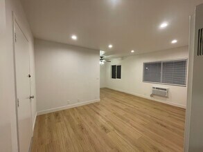 3819 Park Pl in Montrose, CA - Building Photo - Building Photo