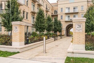 28 Prince Regent St in Markham, ON - Building Photo - Building Photo