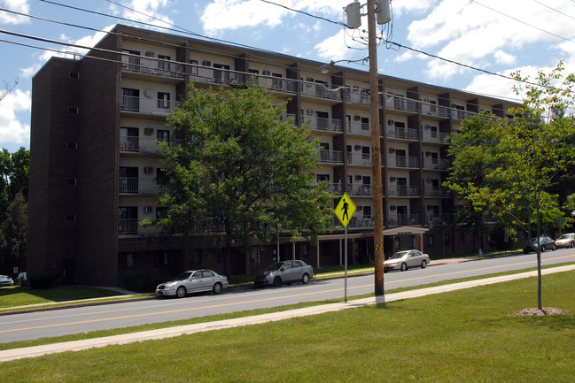 Westgate Apartments in Stroudsburg, PA - Foto de edificio - Building Photo