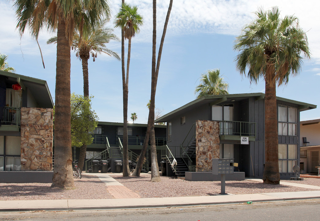 417-421 N Hill Dr in Mesa, AZ - Building Photo