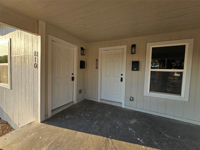 808 W 10th St in Dallas, TX - Building Photo - Building Photo