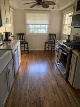 10741 Ashton Ave, Unit Ashton in Los Angeles, CA - Building Photo - Building Photo