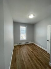 42 Stevens Ave, Unit 2 in Jersey City, NJ - Building Photo - Building Photo