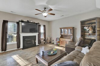 367 Cow Horn Rd in Richlands, NC - Building Photo - Building Photo