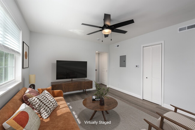 9057 Wrenwood Ln in St. Louis, MO - Building Photo - Building Photo