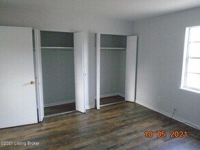 1300 Oakwood Ave-Unit -5 in Louisville, KY - Building Photo - Building Photo