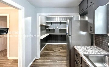 913 Meadowbrook Dr in Birmingham, AL - Building Photo - Building Photo