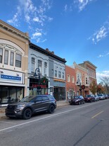 114 S Main St, Unit B in Mt. Pleasant, MI - Building Photo