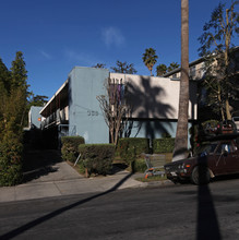 Casa Arroyo in Los Angeles, CA - Building Photo - Building Photo