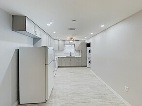 525 Conway Rd, Unit Apt 91 in Orlando, FL - Building Photo - Building Photo