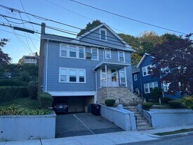 56 Edgecliff Rd, Unit 2 in Watertown, MA - Building Photo