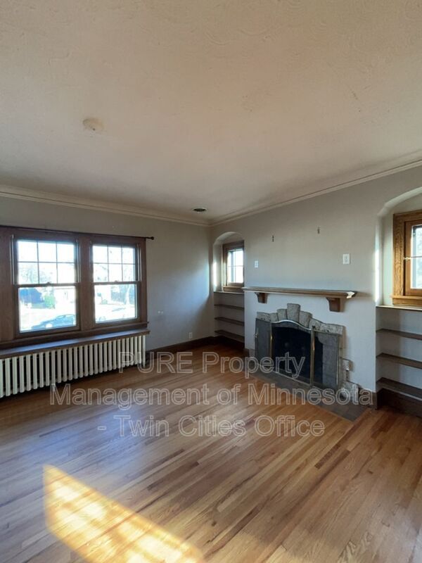 4908 Chicago Ave in Minneapolis, MN - Foto de edificio - Building Photo