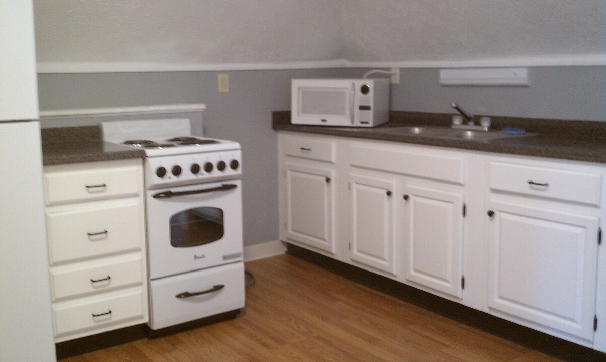 436 E Pittsburgh St, Unit 3 in Greensburg, PA - Foto de edificio