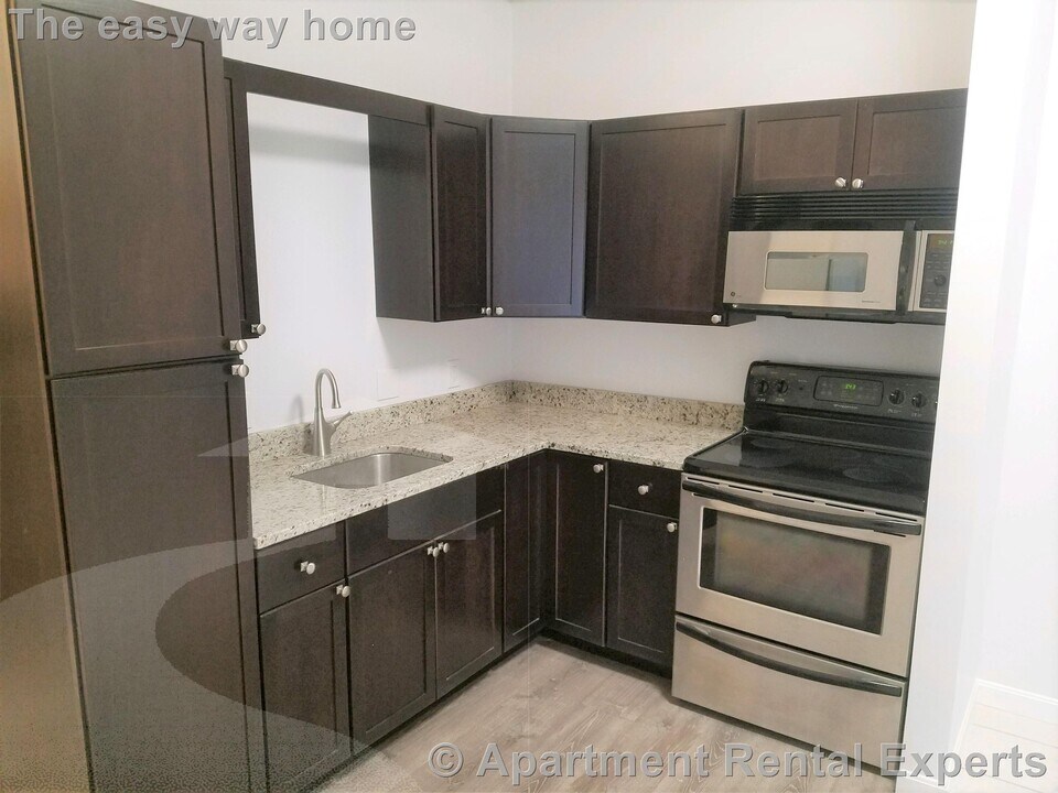 24 Webster Ave in Somerville, MA - Building Photo