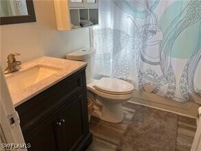 7345 Pebble Beach Rd in Ft. Myers, FL - Building Photo - Building Photo