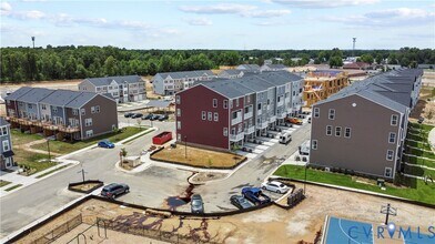 9221 Magellan Pkwy in Glen Allen, VA - Building Photo - Building Photo