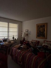 1481 NE Miami Gardens Dr in Miami, FL - Building Photo - Building Photo